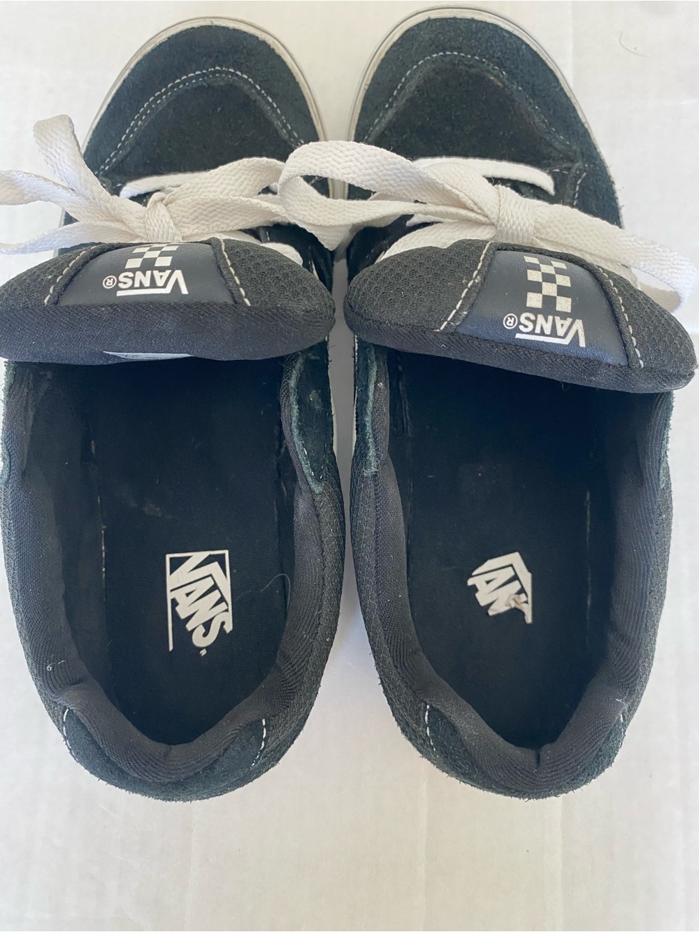 Vans Kids / Youth Black and White Low-Top Skate Sneakers size 7 - Picture 9 of 10